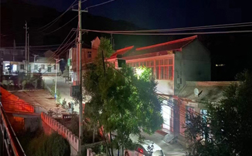 琼结太阳能路灯防雷接地做法详解